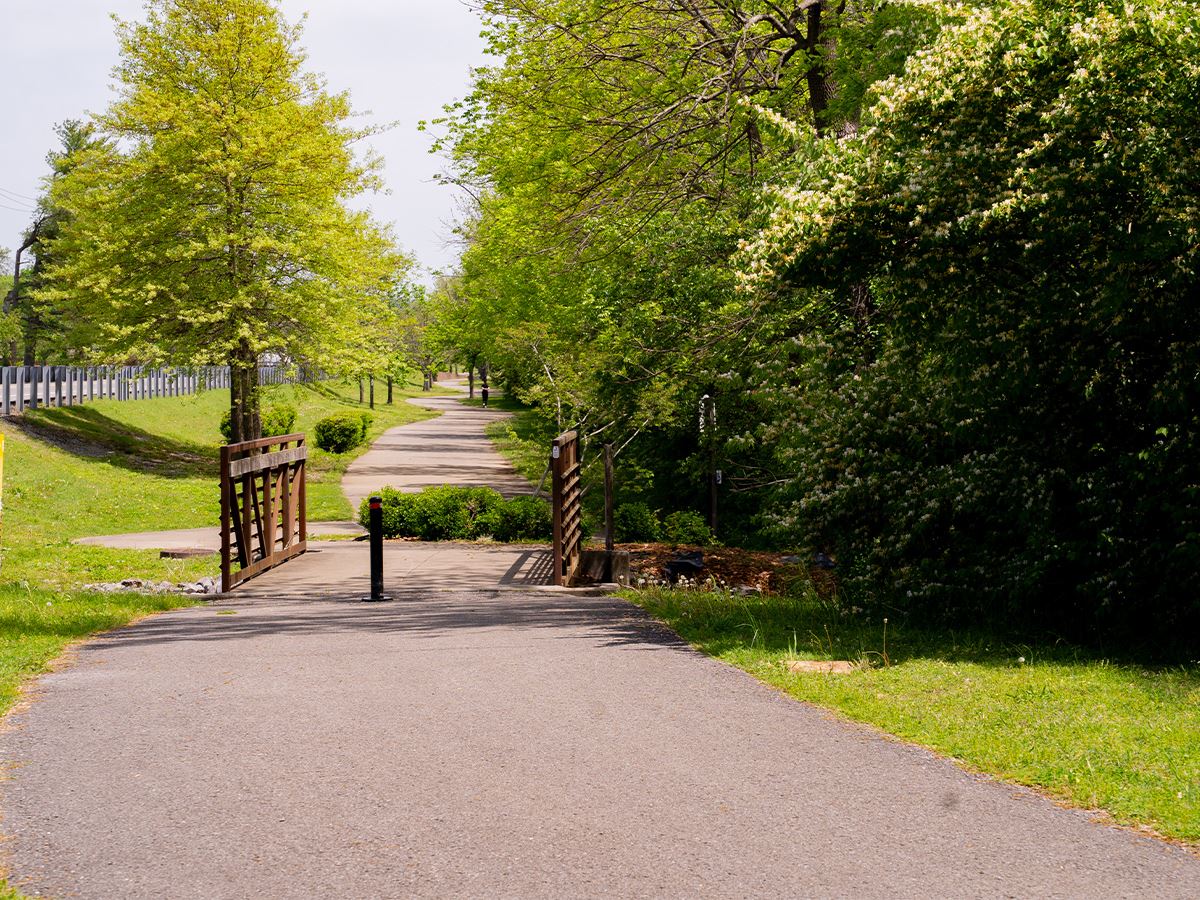 walking trail gallatin tn